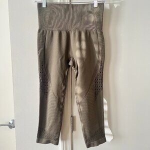 Gymshark Energy Seamless Cropped Leggings- Color Khaki - Size M